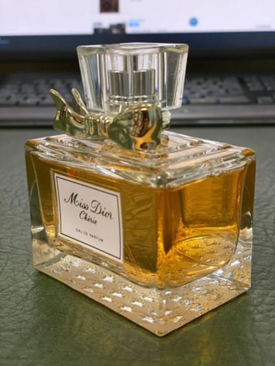 Лот: 16317323. Фото: 1. Christian Dior Miss Dior Cherie... Женская парфюмерия