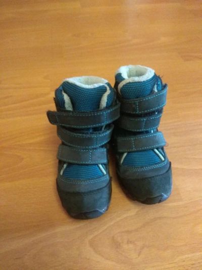 Лот: 11840938. Фото: 1. Ботинки демисезонный Adidas. Ботинки