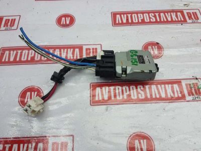 Лот: 20902331. Фото: 1. Резистор отопителя Toyota Crown... Двигатель и элементы двигателя