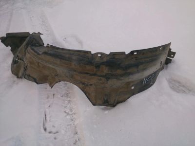Лот: 10624711. Фото: 1. Подкрылок передний правый Toyota... Кузов