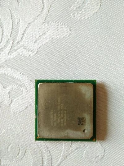 Лот: 11238845. Фото: 1. Intel celeron 1.7Ghz. Процессоры