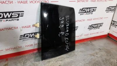 Лот: 17085384. Фото: 1. Стекло боковое Nissan Bluebird... Другое (автозапчасти)