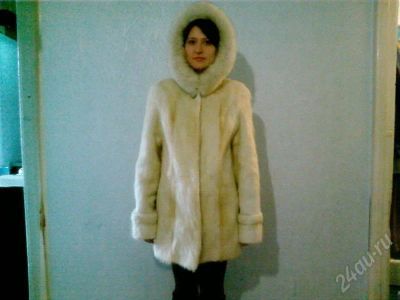 Лот: 554150. Фото: 1. Новая шуба, нутрия светлая 44-46... Верхняя одежда