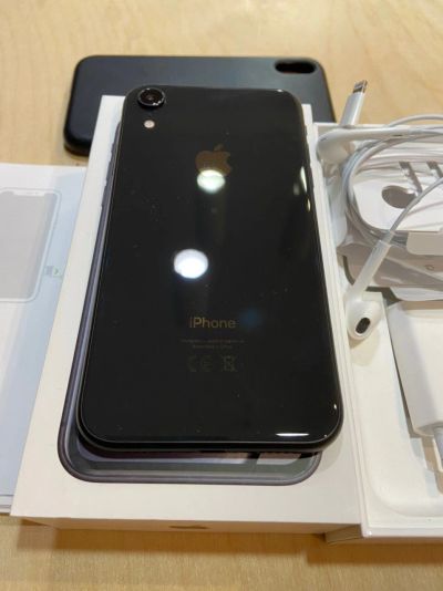 Лот: 15531272. Фото: 1. iPhone XR black 64гб. Чехлы, бамперы