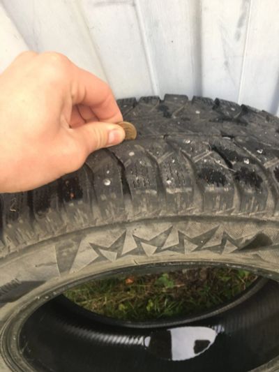 Лот: 16607628. Фото: 1. Продам зимнюю резину Bridgestone... Шины на дисках