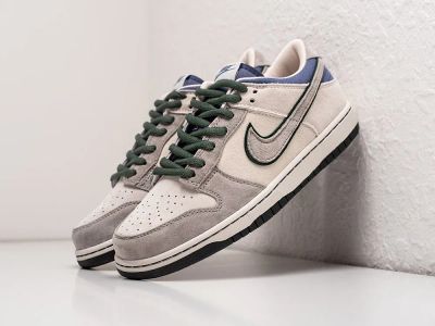 Лот: 24978232. Фото: 1. Кроссовки Nike SB Dunk Low. Кеды, кроссовки, слипоны