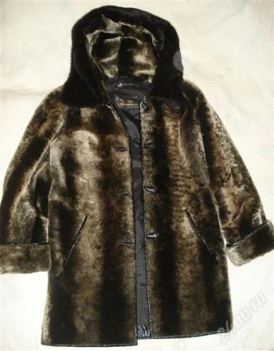 Лот: 2134560. Фото: 1. Шуба мутоновая р.44-46. Верхняя одежда