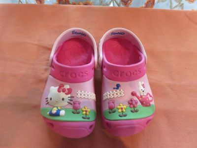 Лот: 3102043. Фото: 1. Пляжные сандали CROCS р.24 Hello... Сандалии