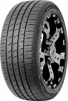 Лот: 20146477. Фото: 1. 225/60 R18 100W Roadstone Nfera... Шины