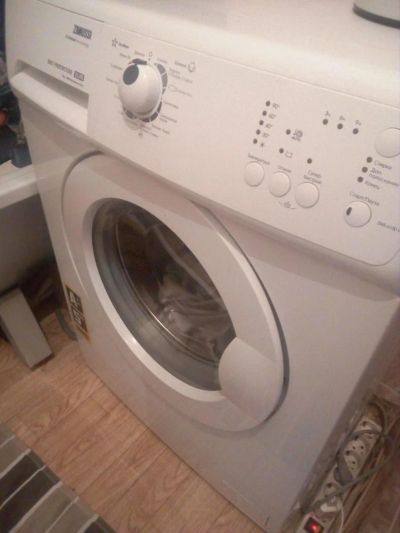 Лот: 9874196. Фото: 1. Стиральная машинка Zanussi. Стиральные машины