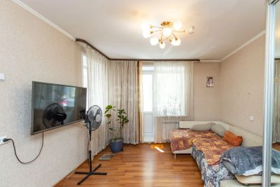 Лот: 25408490. Фото: 1. 2-комн. квартира , Красноярск... Квартиры, студии