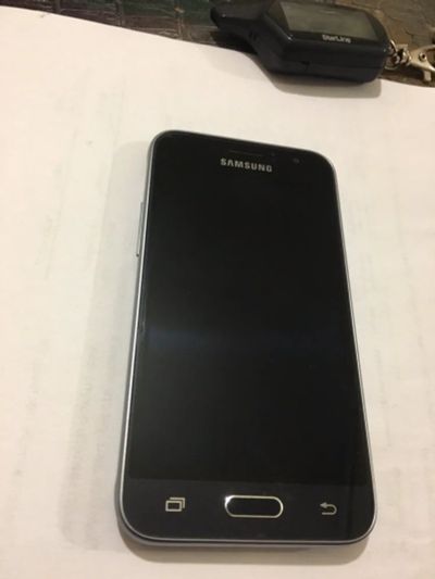 Лот: 13991639. Фото: 1. Samsung. Кнопочные мобильные телефоны