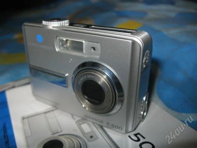 Лот: 528496. Фото: 1. Minolta Dimage E500 полный комплект... Цифровые компактные