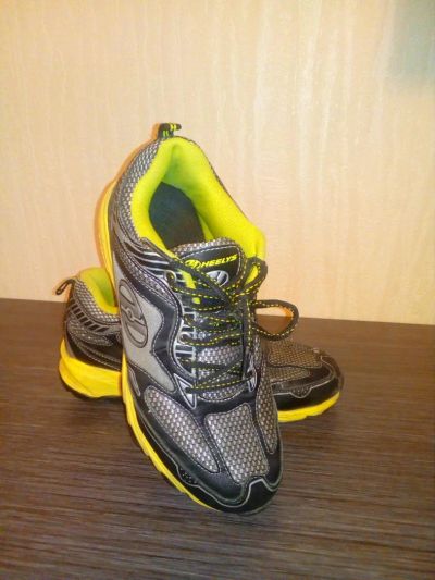 Лот: 10504689. Фото: 1. Кросовки Heelys. Кеды, кроссовки, слипоны