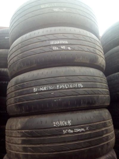 Лот: 10322917. Фото: 1. 255/60 R18 bridgestone комплект... Шины