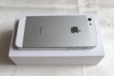 Лот: 10206604. Фото: 1. Iphone 5 32 Gb | Iphone 5 32Gb... Смартфоны