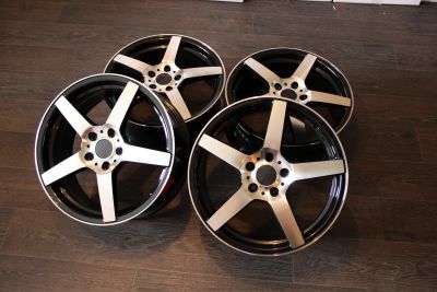 Лот: 13200098. Фото: 1. Vossen cv3 R16 6.5j et38 5/114... Диски