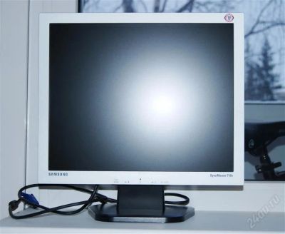 Лот: 1422067. Фото: 1. Samsung SyncMaster 710V. ЖК-мониторы