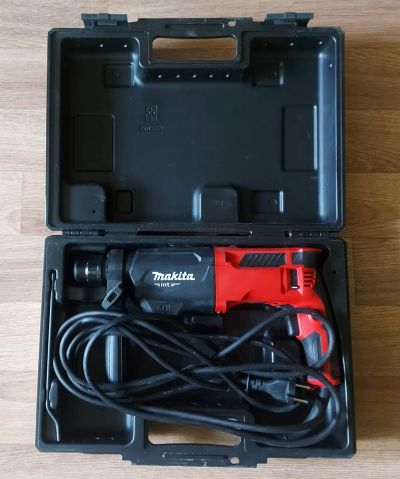 Лот: 20564268. Фото: 1. Перфоратор Makita M8701. Электроинструмент