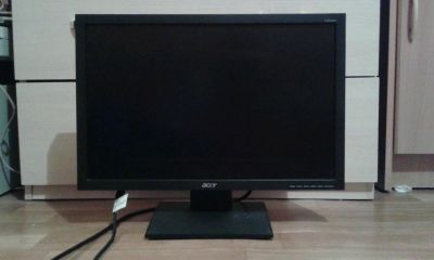 Лот: 8318345. Фото: 1. монитор Acer v203wb широкоформатный... ЖК-мониторы