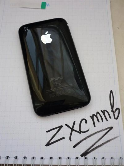 Лот: 2985509. Фото: 1. IPHONE 3g 8gb USA 4.2.1/06.15... Смартфоны