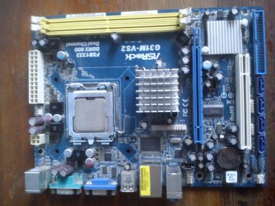 Лот: 14851651. Фото: 1. g31m-vs2+e7200 core 2 duo+usb... Материнские платы