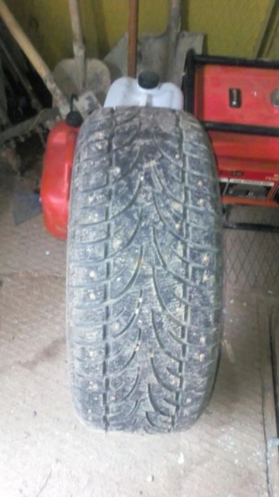 Лот: 7545320. Фото: 1. Зимняя резина, шипы 255/55/R18. Шины