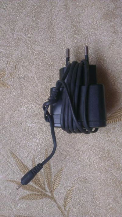 Лот: 7554093. Фото: 1. Зарядное устройство Nokia -1. Зарядные устройства, блоки питания, адаптеры сетевые для смартфонов