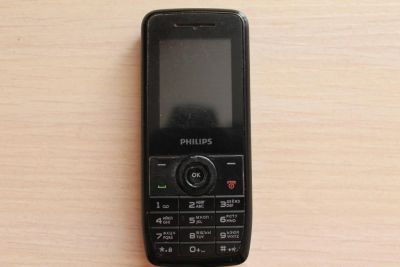 Лот: 8563562. Фото: 1. Philips X100 Xenium. Кнопочные мобильные телефоны