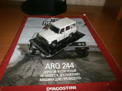 Лот: 10076615. Фото: 1. ARO 244 1:43. Автомоделизм