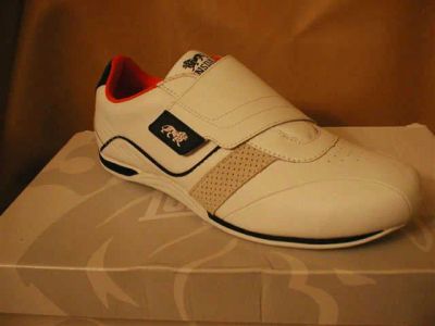 Лот: 5929688. Фото: 1. Туфли спорт Lonsdale р.41eur40rus. Кеды, кроссовки, слипоны