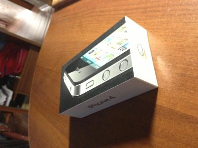 Лот: 3126211. Фото: 1. Коробка от Iphone 4 8gb РСТ. Коробки, инструкции