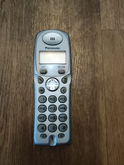 Лот: 25728807. Фото: 1. Радеотрубка Panasonic. DECT и радиотелефоны