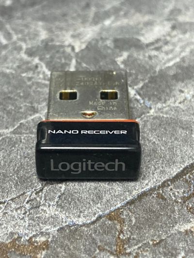 Лот: 18951773. Фото: 1. USB приемник для мышки Logitech... USB хабы