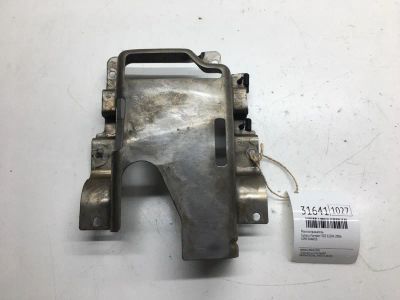 Лот: 20385810. Фото: 1. Маслоотражатель Subaru Forester... Двигатель и элементы двигателя