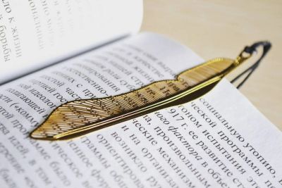 Лот: 7151913. Фото: 1. Закладка для книг. Другое (канцелярские и офисные товары)