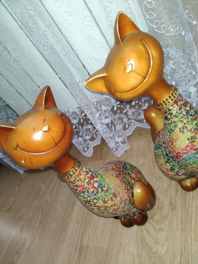 Лот: 15738170. Фото: 1. Кошки Улыбашки ) 40 см ! Цена... Фигурки, статуэтки