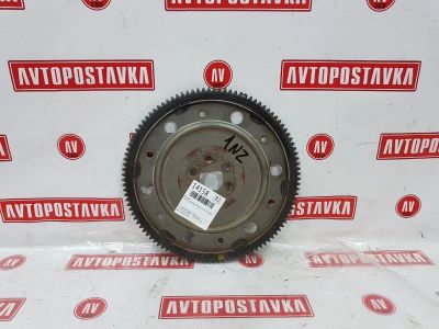 Лот: 20904018. Фото: 1. Маховик Toyota Sienta NCP81G 1NZ-FE... Двигатель и элементы двигателя