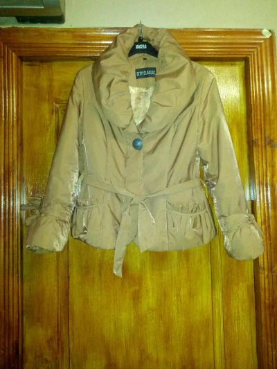 Лот: 6194480. Фото: 1. Куртка тёплая 48-50. Верхняя одежда