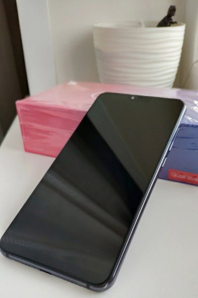 Лот: 15093862. Фото: 1. Xiaomi mi 8 lite. Смартфон 4G... Смартфоны