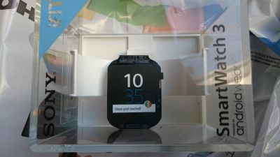 Лот: 5795127. Фото: 1. Новые часы Sony Smartwatch 3. Другое (смартфоны, связь, навигация)
