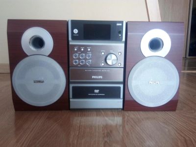 Лот: 10093052. Фото: 1. Домашний микротеатр Philips MCD190... Музыкальные центры, магнитолы