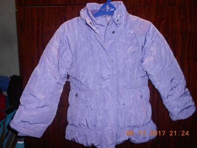 Лот: 10595157. Фото: 1. Комбинезон на девочку 4-6 лет. Костюмы, пиджаки, комбинезоны