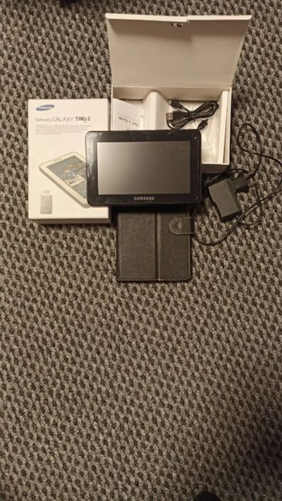 Лот: 24888755. Фото: 1. Планшет Samsung (не включается... Планшеты