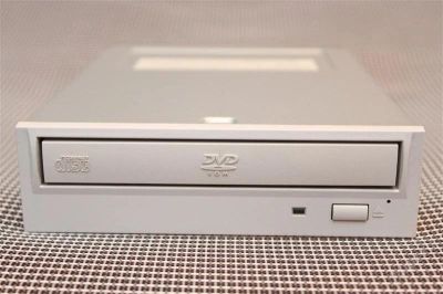 Лот: 2466526. Фото: 1. DVD-ROM привод TOSHIBA SD-M1612. Приводы CD, DVD, BR, FDD