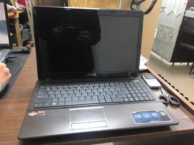 Лот: 10241800. Фото: 1. Ноутбук Asus X53U E350/6310M/320GB... Ноутбуки