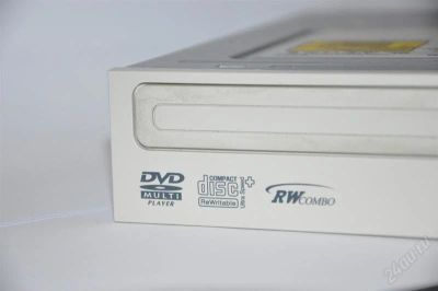 Лот: 970295. Фото: 1. CD-RW/DVD Drive TS-H492. Приводы CD, DVD, BR, FDD