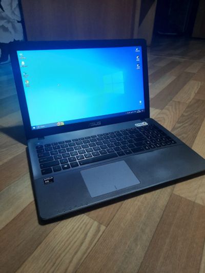 Лот: 20969858. Фото: 1. Ноутбук asus x550d. Ноутбуки