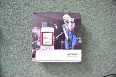 Лот: 1564090. Фото: 1. коробка от nokia 5300. Кнопочные мобильные телефоны