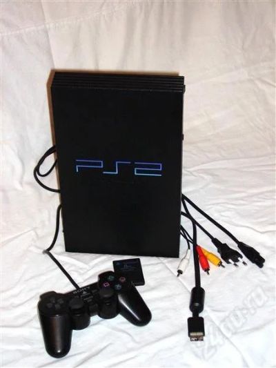 Лот: 430408. Фото: 1. Playstation2 SCPH-39004. Игровые приставки, консоли